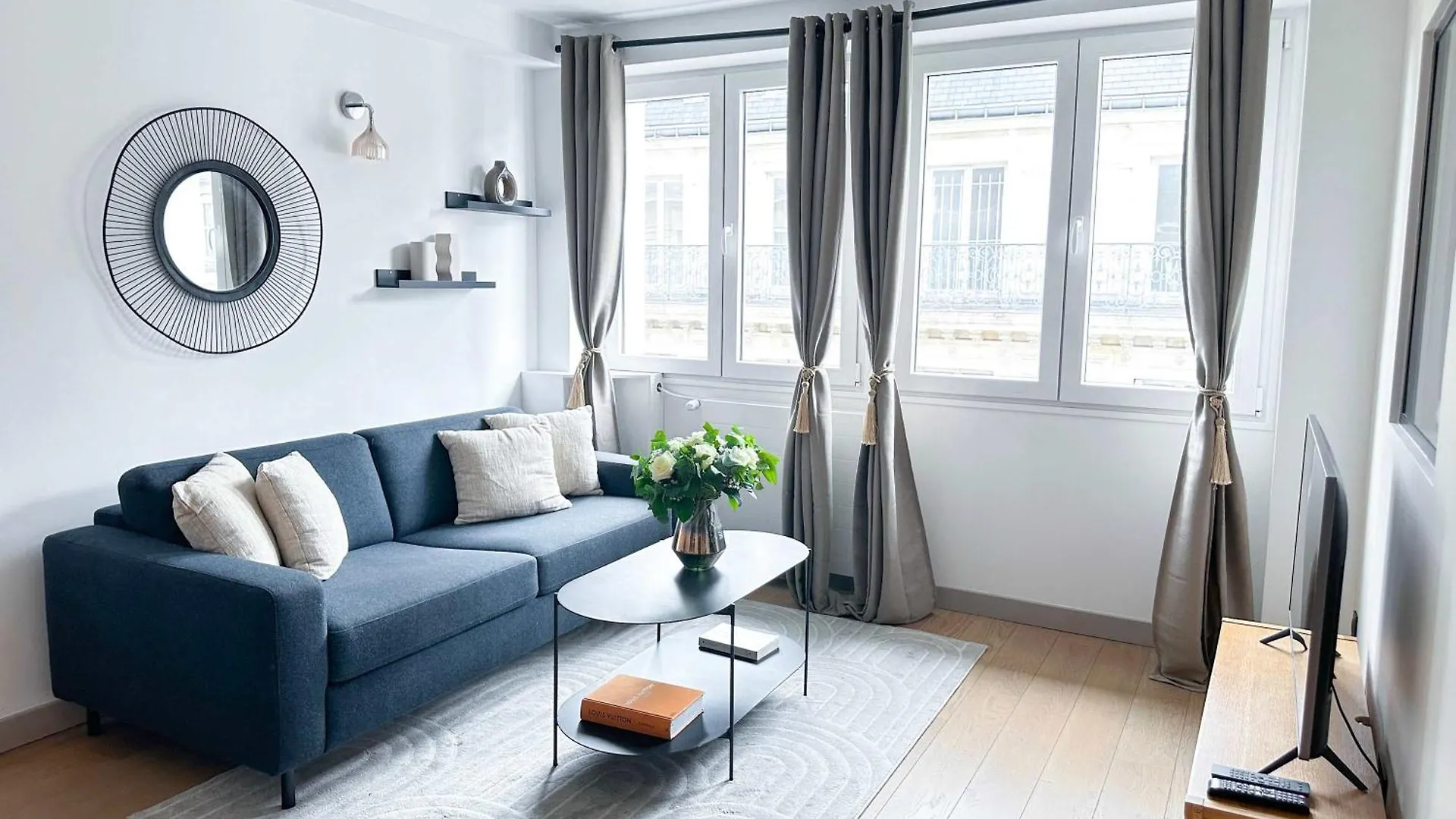 Brand New Apartment Near La Madeleine Paris