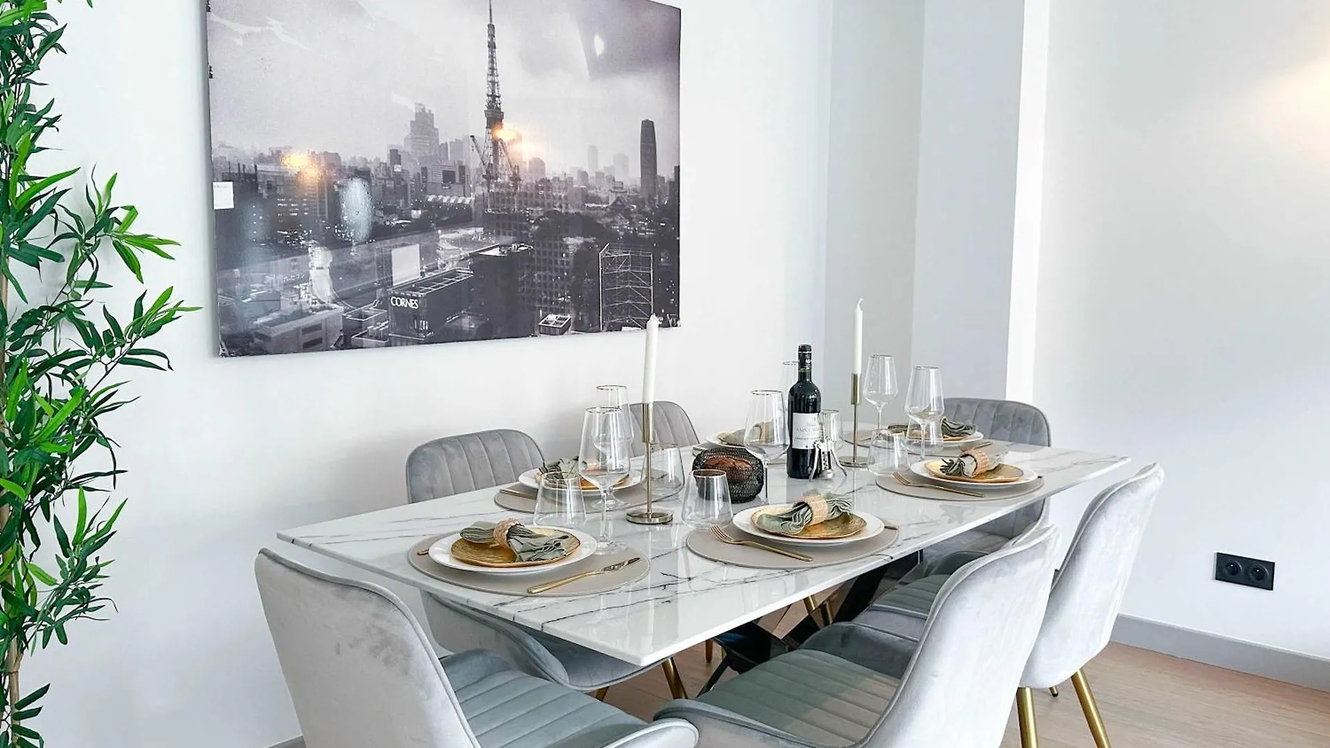 Brand New Apartment Near La Madeleine Paris 0*,  Frankrig
